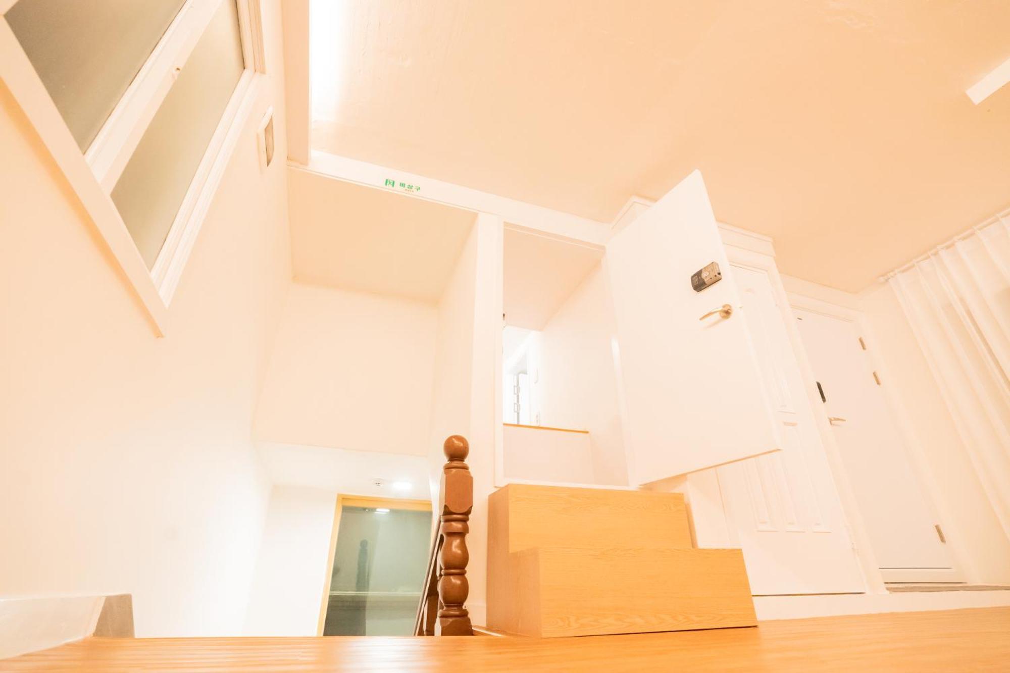 Huayuanhouse HQ in hongdae Hotel Seoul Ngoại thất bức ảnh
